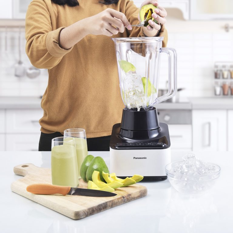 What are the functional benefits of kitchen blenders